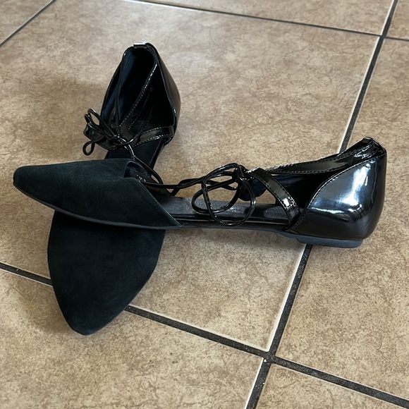 Jeffrey Campbell Patent Leather/Suede Flats - Picture 2 of 5